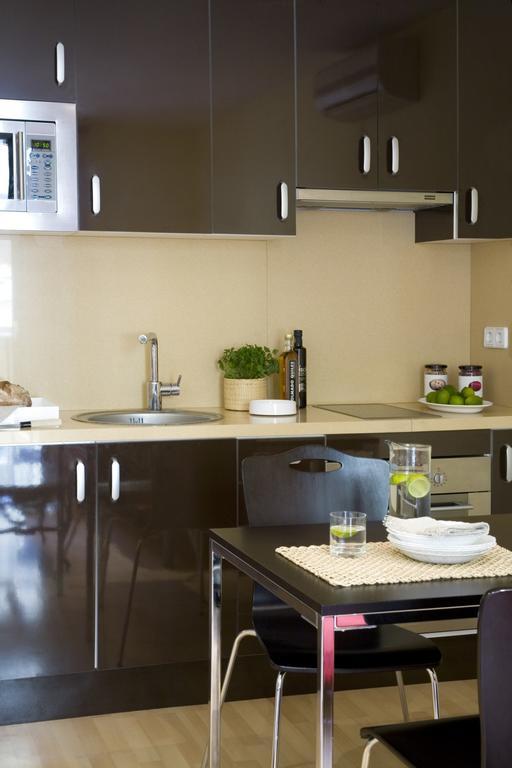 Aparteasy - Sant Antoni Market Apartment *